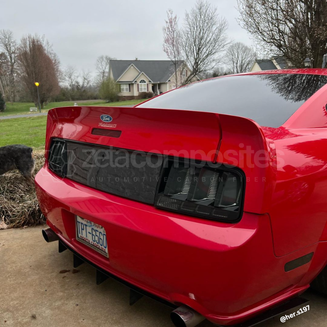 2005-2009 Mustang Carbon Fiber Smooth Decklid Panel