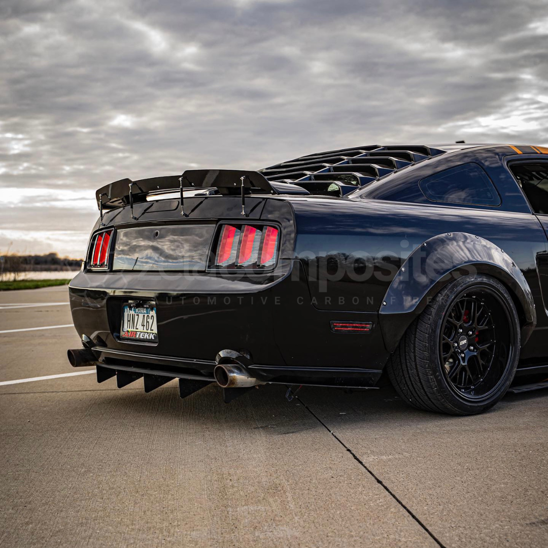 2005-2009 Mustang Carbon Fiber Smooth Decklid Panel