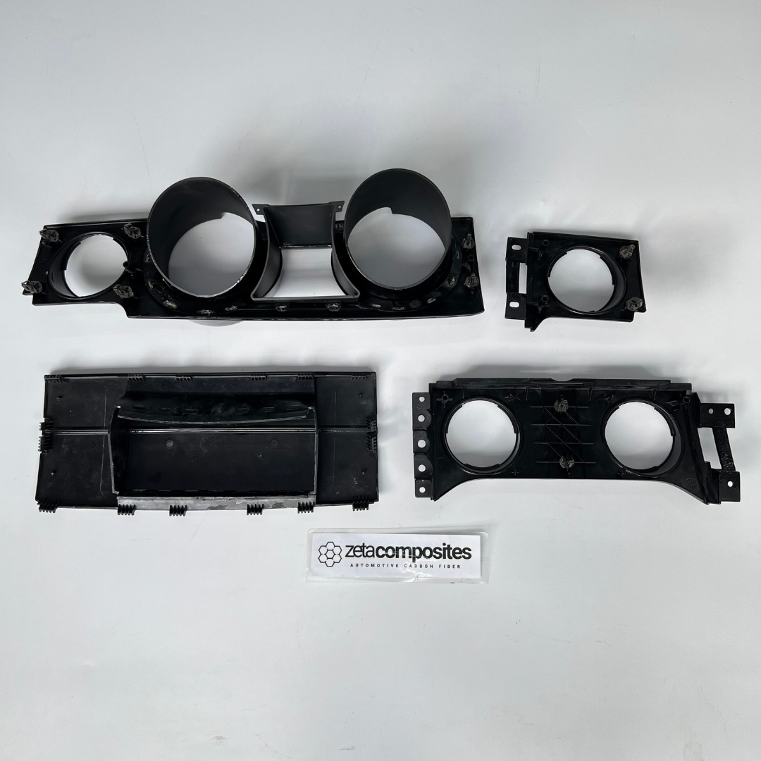 Carbon Fiber Direct Replacement Dash for Mustang (2005'-2009')