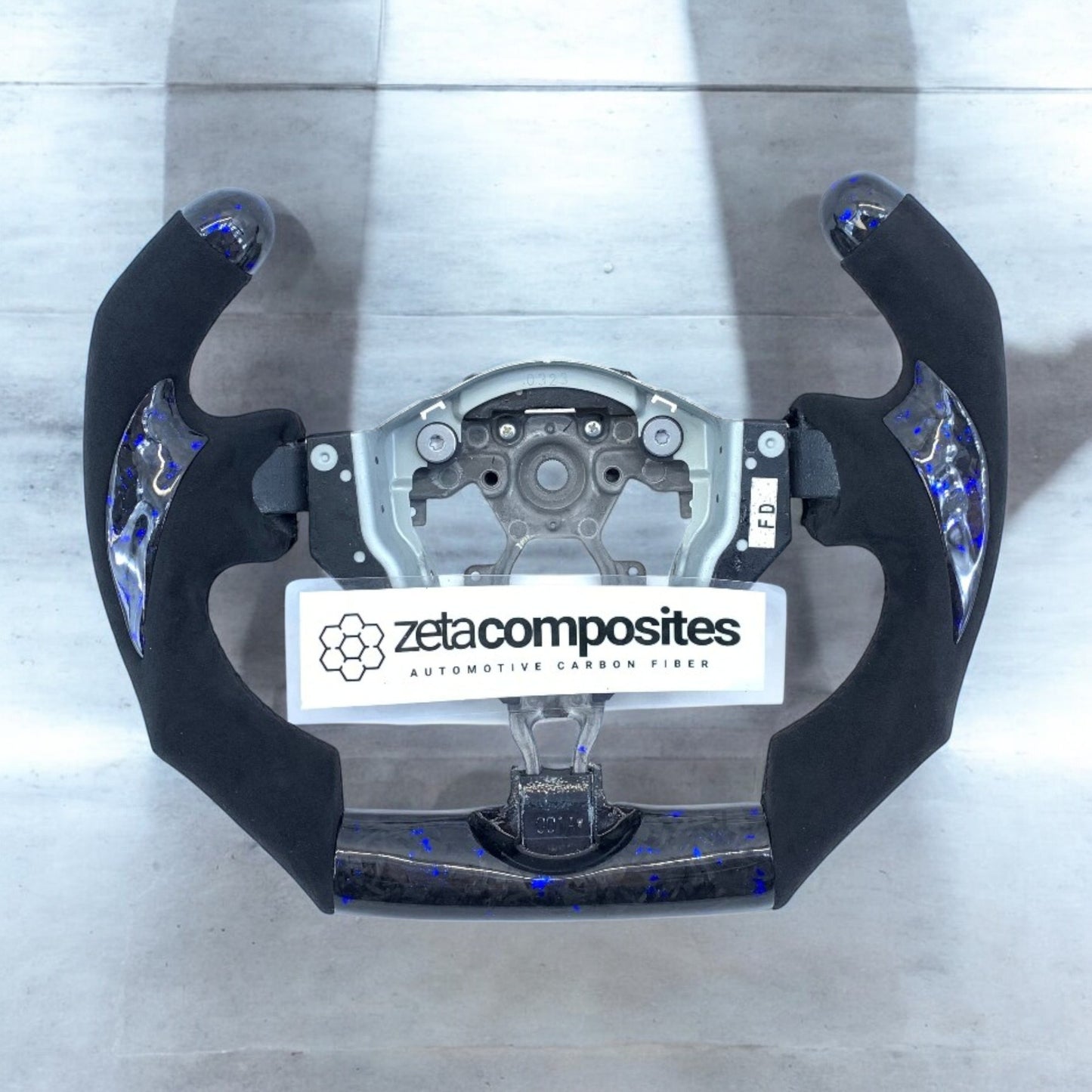 Carbon Fiber Steering Wheel for Nissan 370z Z34 / Juke / Maxima