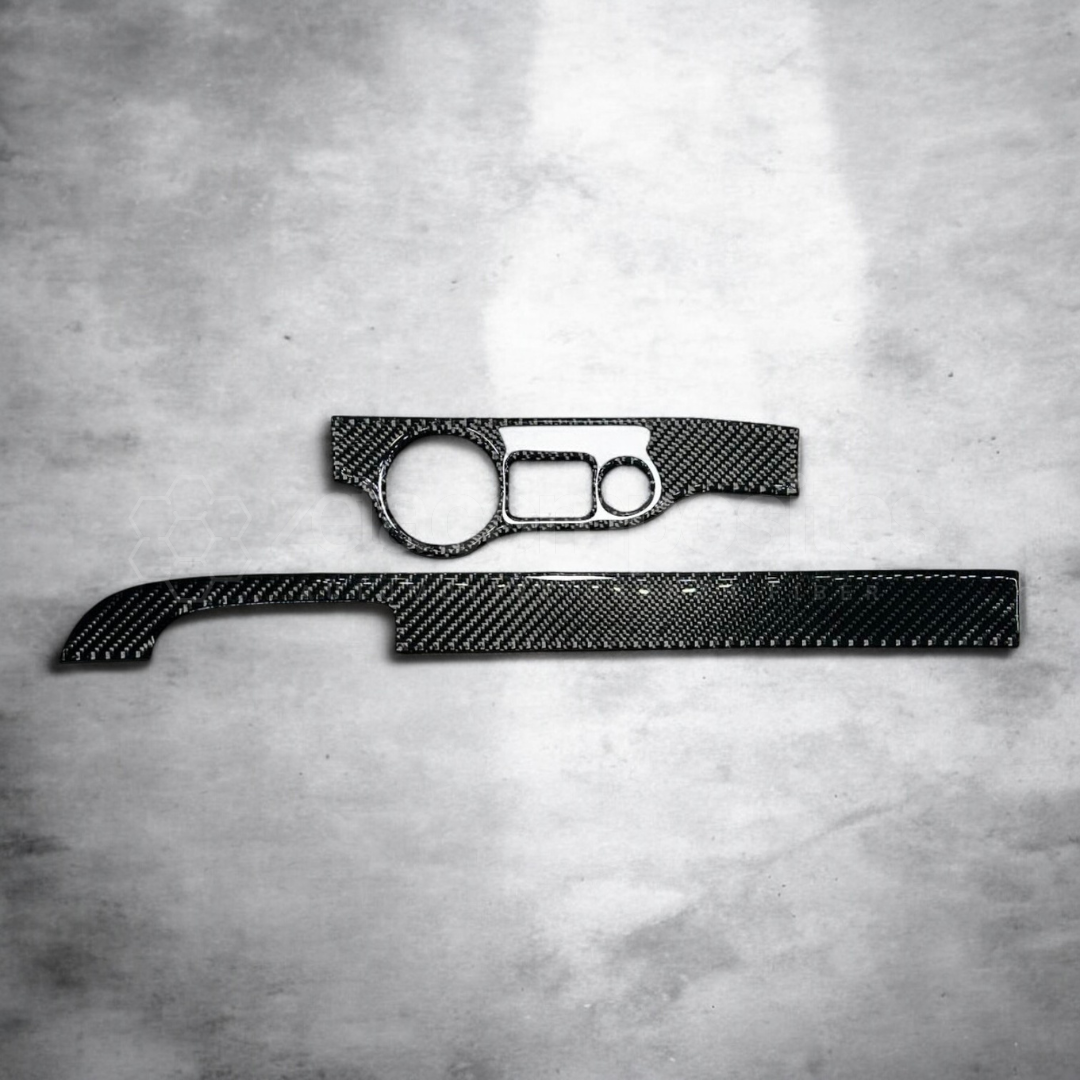 15'-23' Challenger Carbon Fiber Glove Box + Light Trim Overlay