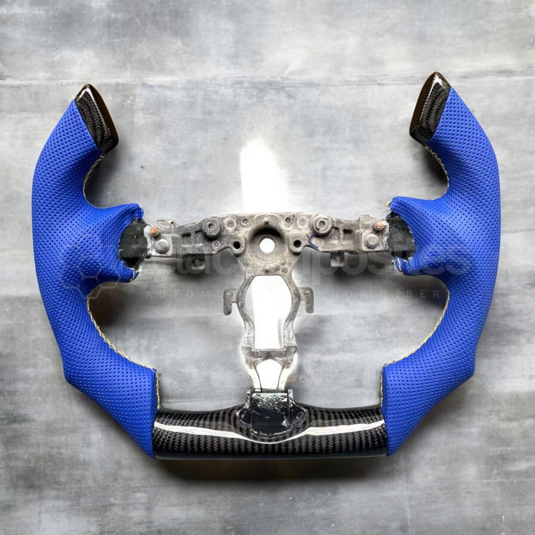 Carbon Fiber Steering Wheel for Nissan 370z Z34 / Juke / Maxima