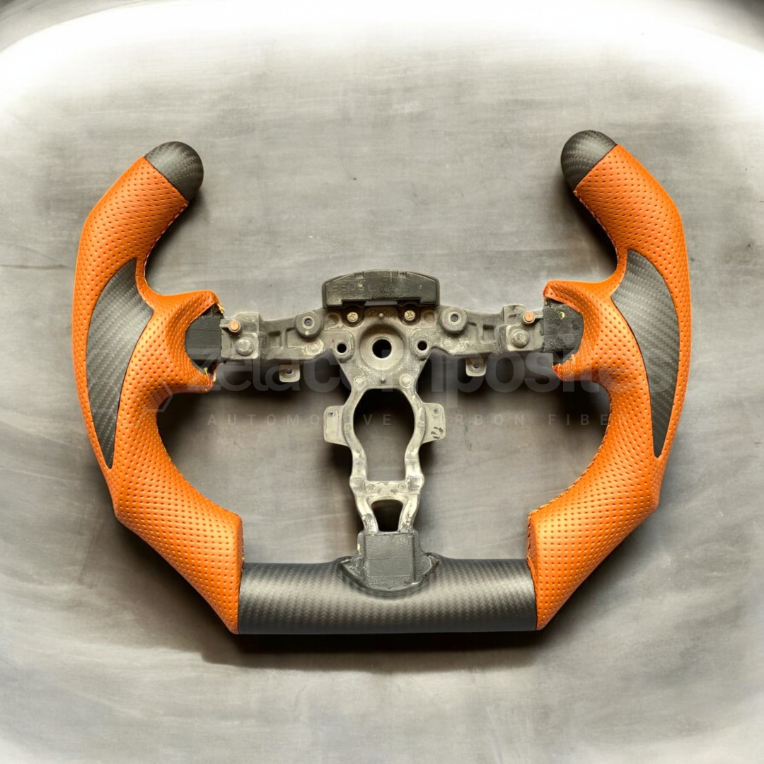 Carbon Fiber Steering Wheel for Nissan 370z Z34 / Juke / Maxima