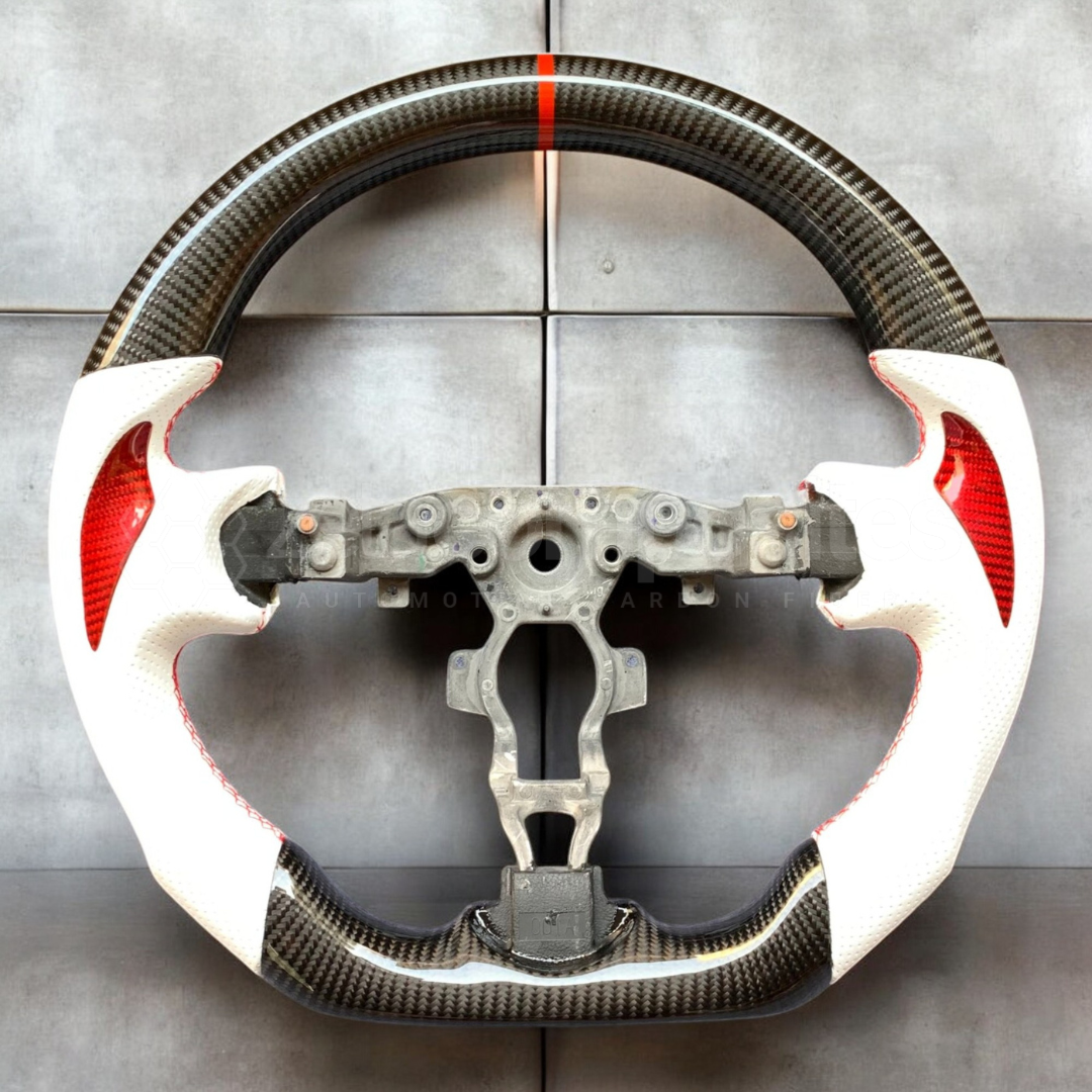 Carbon Fiber Steering Wheel for Nissan 370z Z34 / Juke / Maxima