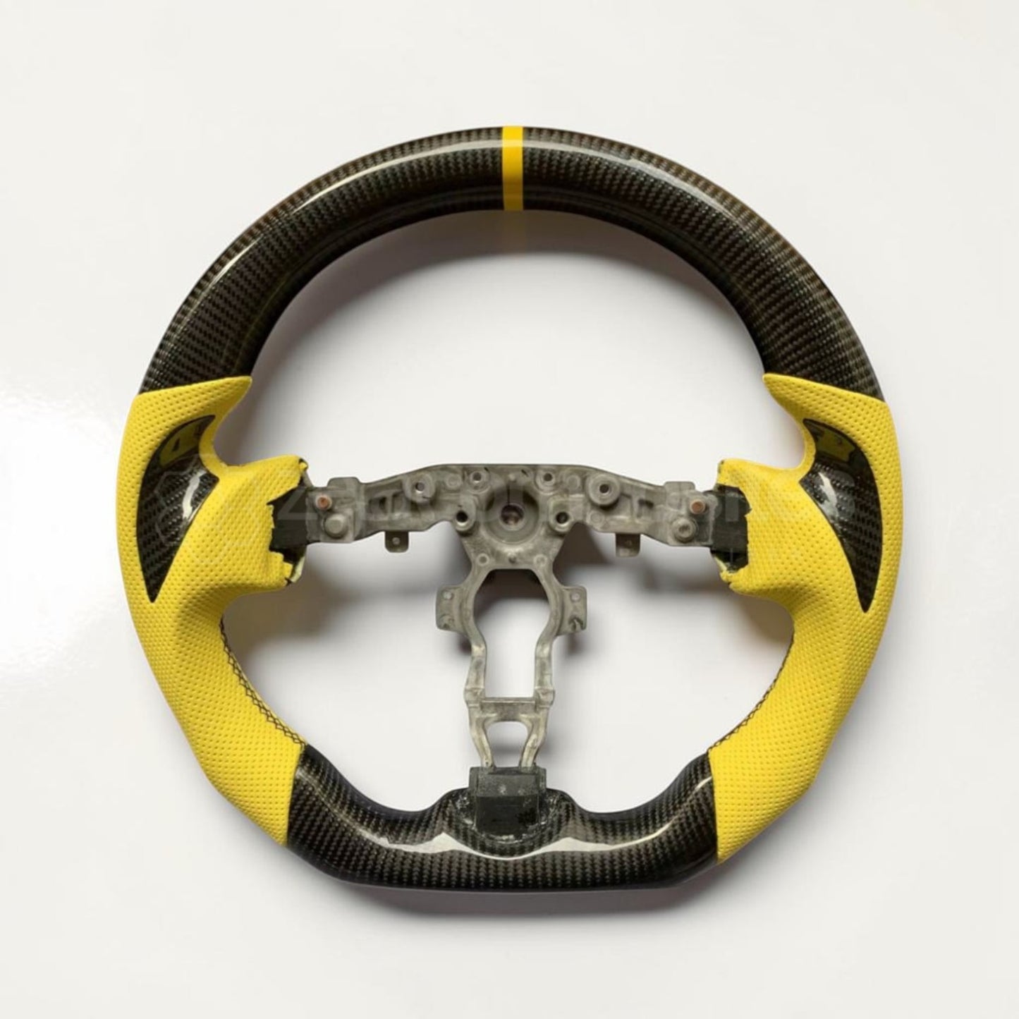 (2009'-2020') for Nissan 370z / Juke / Maxima Carbon Fiber Steering Wheel