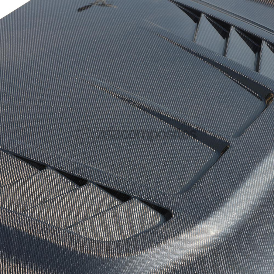 2021-2023 Ford Bronco Carbon Fiber Hood