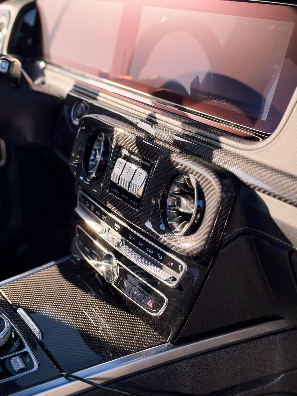 (2019'+) Mercedes G550 / G63 Carbon Fiber Dash Cover Kit W464 W463a