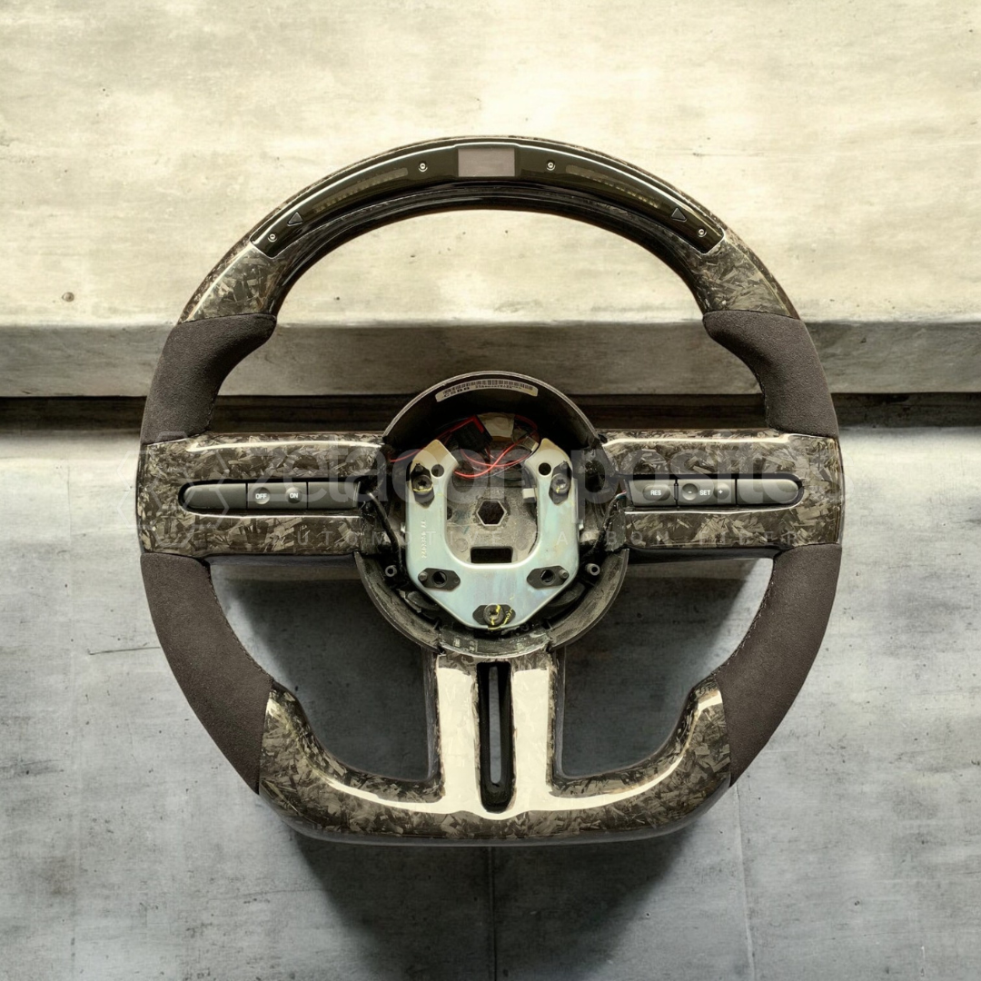 s197 forged carbon steering wheel for mustang front